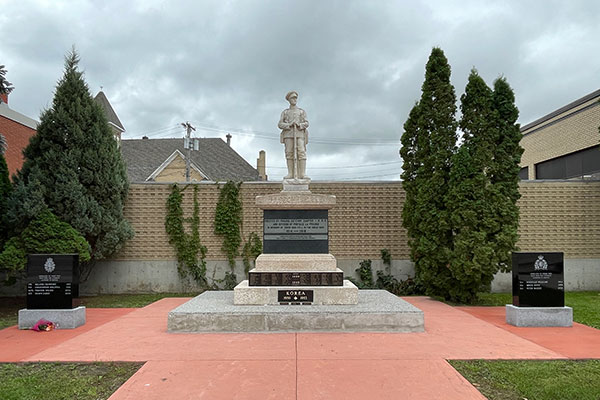 Portage la Prairie War Memorial
