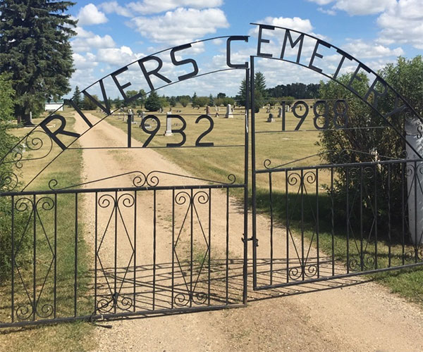 Entrance to the Rivers Cemetery