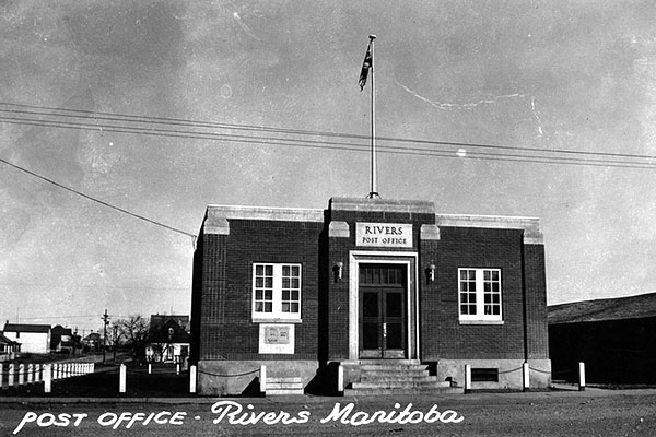 Postcard view of the Dominion Post Office Building at Rivers