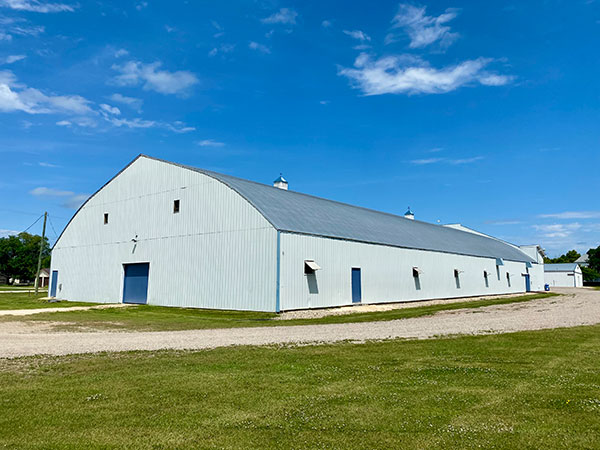 Roland Curling and Skating Rink