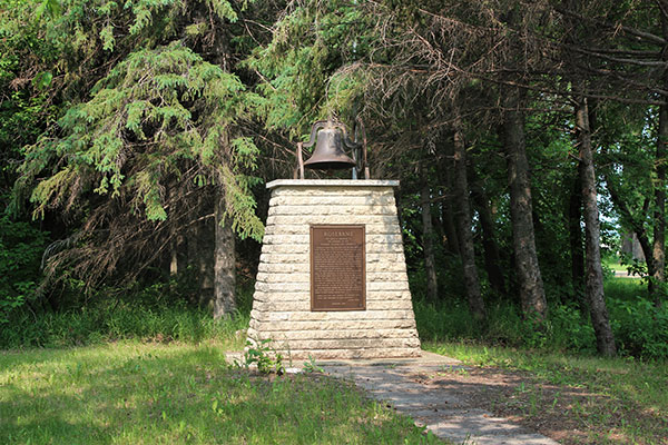Rosebank commemorative monument