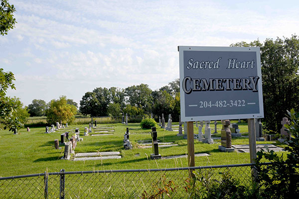 Sacred Heart Roman Catholic Cemetery