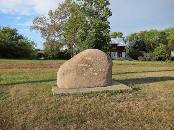 Sarahville-Miniota School monument