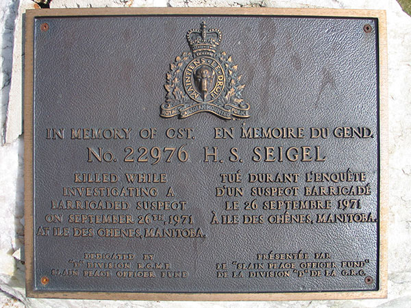 Plaque on Seigel RCMP Memorial