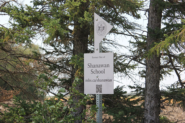 Shanawan School commemorative sign