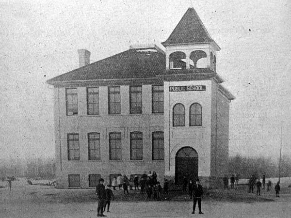 Shoal Lake School building erected in 1906