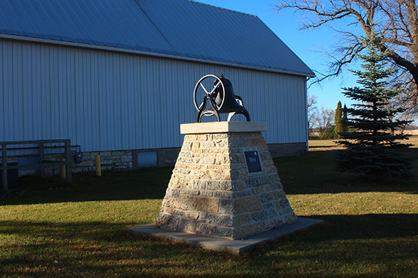 Sidney School commemorative monument