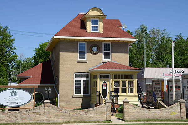 Snyder House