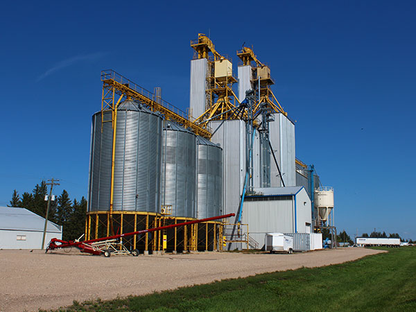 The former Manitoba Pool grain elevator at Somerset