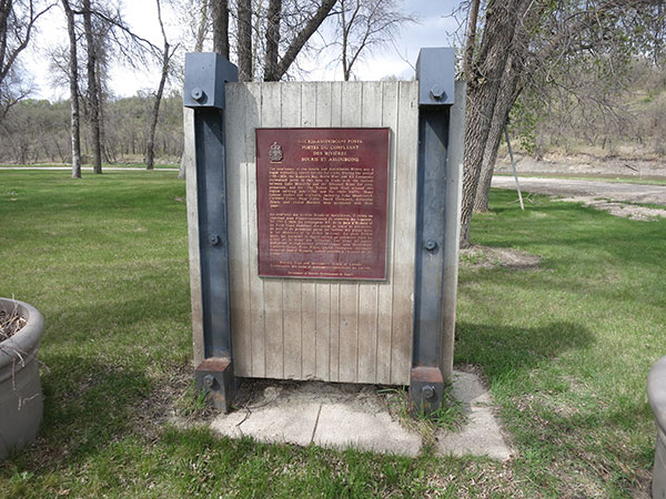 Souris-Assiniboine Posts commemorative plaque