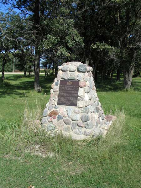 South Ridge Road School commemorative monument