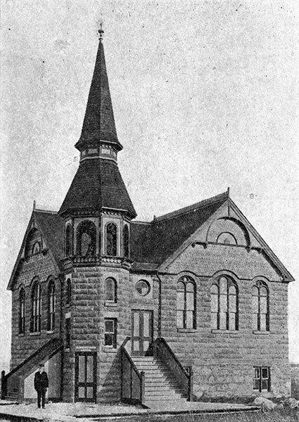 Postcard view of St. Andrew’s Presbyterian Church, constructed of concrete blocks between 1904 and 1905
