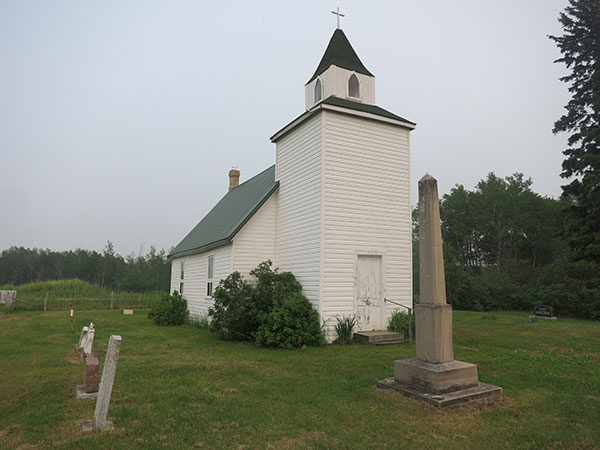 St. Mark’s Anglican Church with war memorial in front