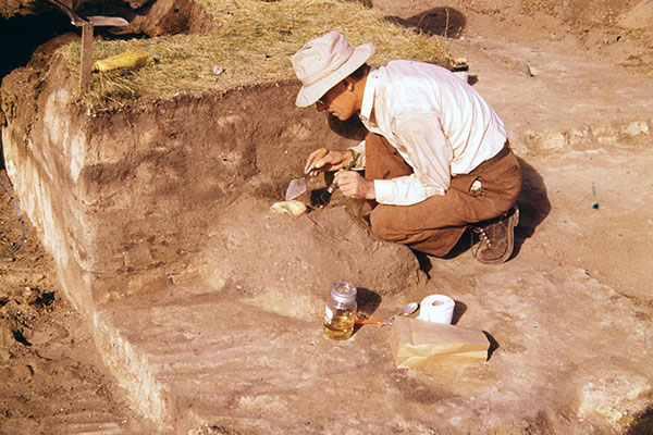 Ralph Durham Bird with archaeological excavations at Stott site