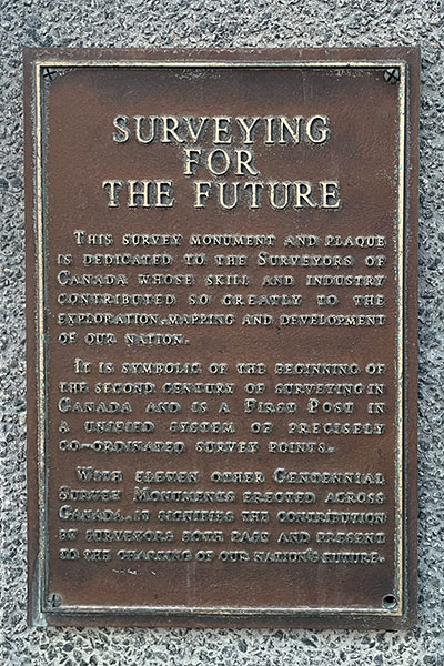 Plaque on the Surveying for the Future Monument