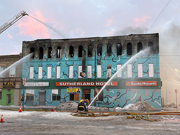 Sutherland Hotel on fire