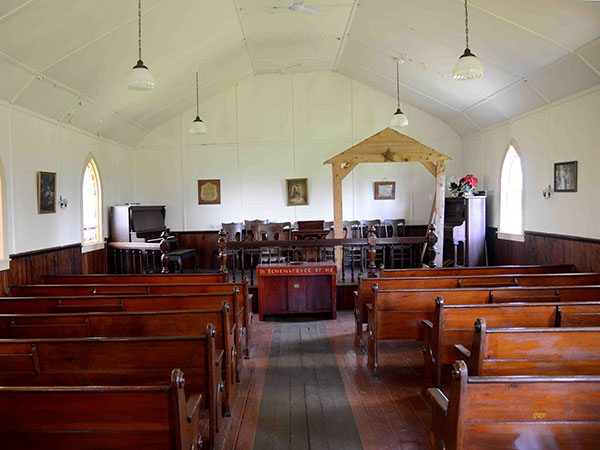 Interior of Tarbolton United Church