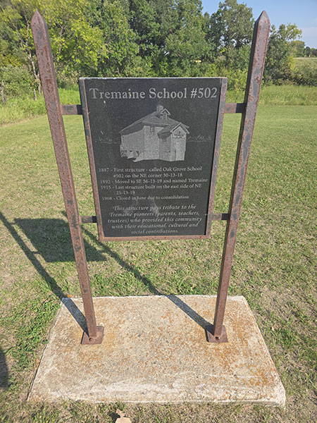 Tremaine School commemorative sign