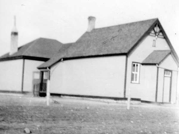 The original Wilford School building, destroyed in 1933