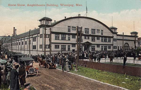 Postcard view of the Winnipeg Amphitheatre