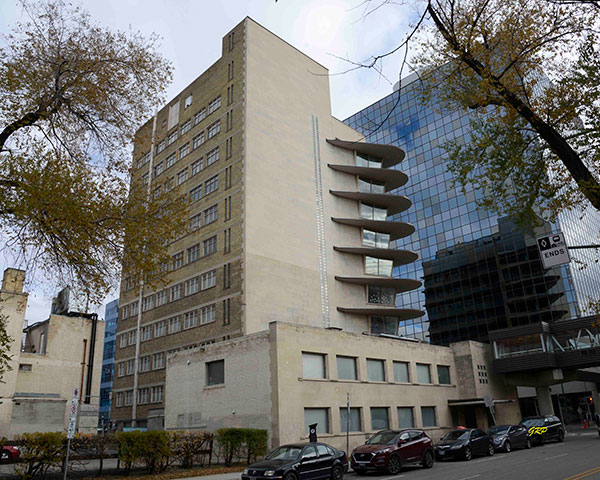 Winnipeg Clinic Building