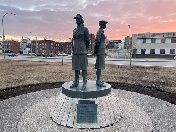 Women’s Tri-Service Monument