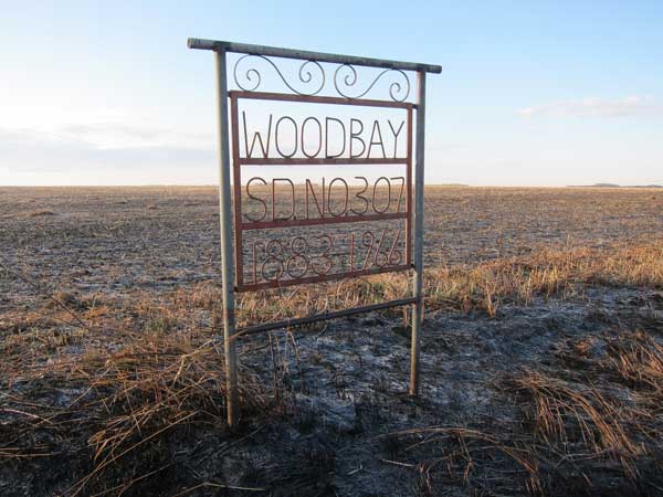 Wood Bay School commemorative sign