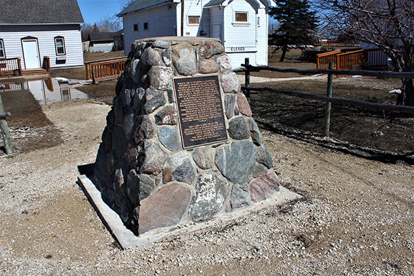 Mannix commemorative monument