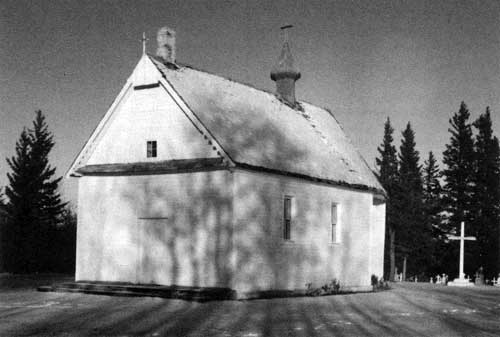 The Church of the Nativity of the Blessed Virgin Mary, or &ldquo;the Little Farm Church&rdquo; and cemetery.