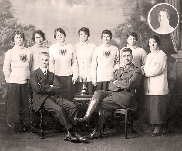 The 1917 ladies&rsquo; hockey team at Wesley College included Edith Robertson, third from right