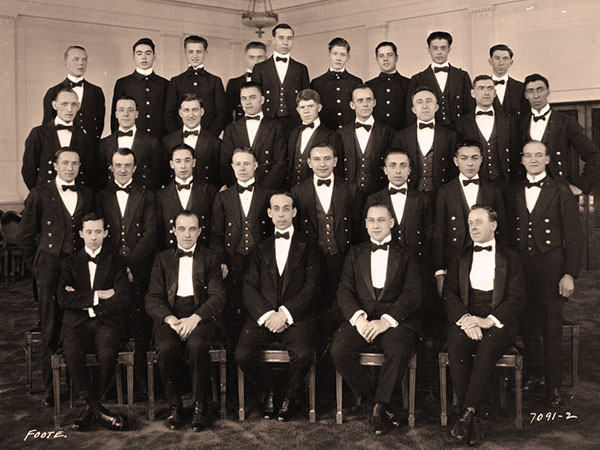 A group of waiters at the Fort Garry Hotel posed for photographer Lewis Foote in January 1921