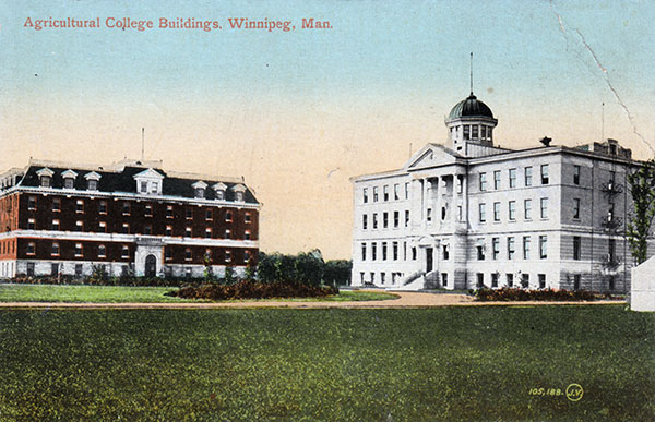 Postcard view of the Manitoba Agricultural College, with Dufferin Hall at left