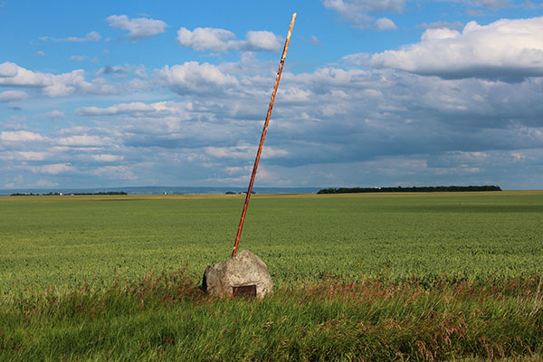 Arthur School commemorative monument