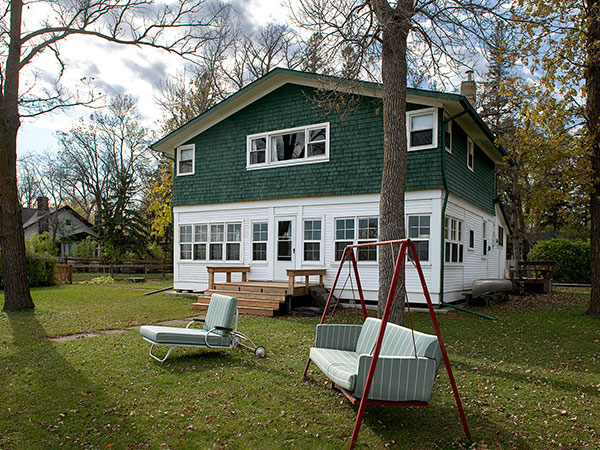 Front view of Augdon House