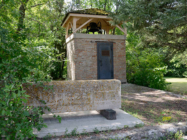Bank of Toronto Vault and portion of a former concrete beam bridge