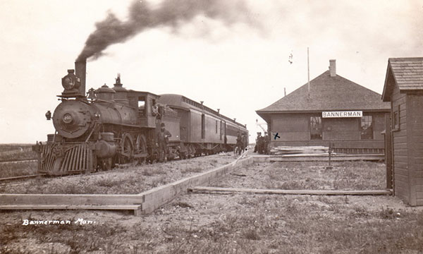 Postcard view of Bannerman railway station