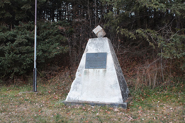 Monument at the Beautiful Hills Memorial Park