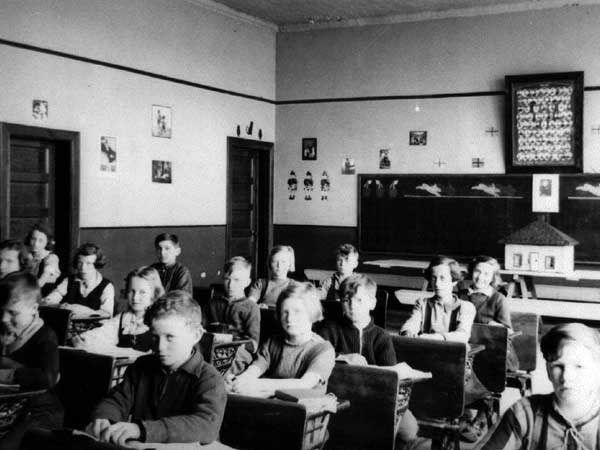 A classroom in Brant School