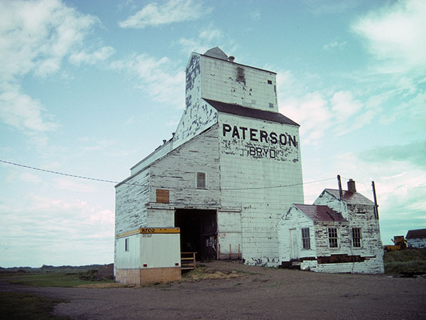 Paterson grain elevator at Bryd