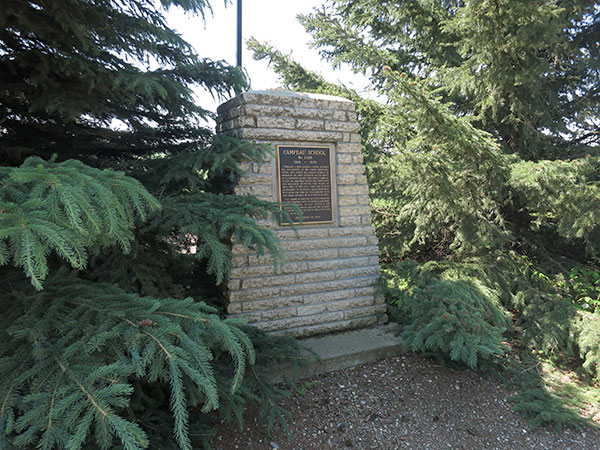 Campeau / Campau School commemorative monument