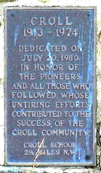 Plaque on the Croll Pioneers Monument