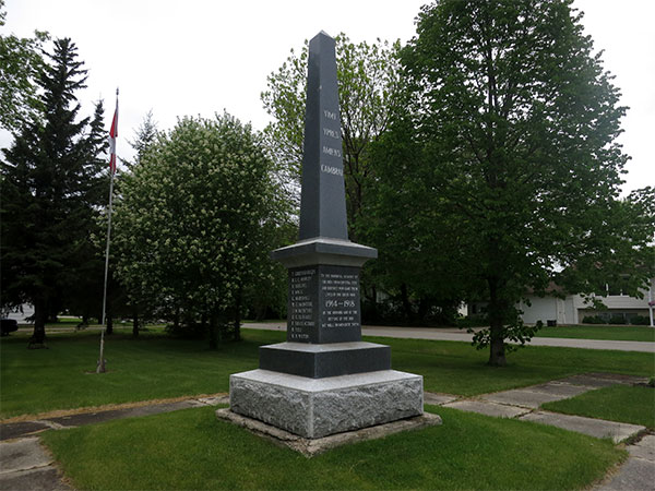 Crystal City War Memorial