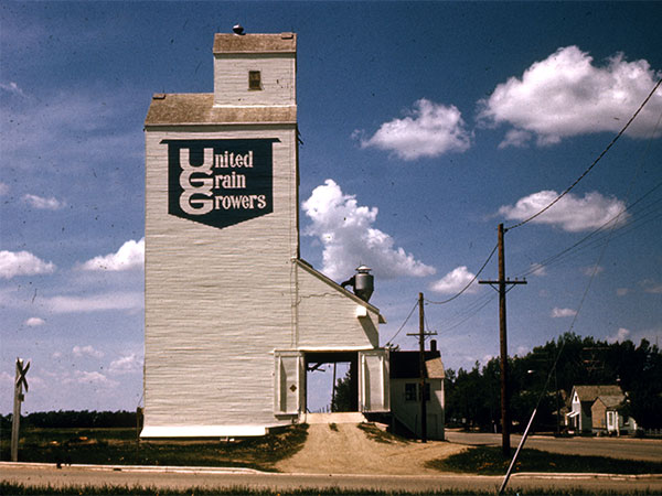 United Grain Growers grain elevator at Deloraine