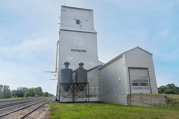 Former Manitoba Pool grain elevator at Dufresne