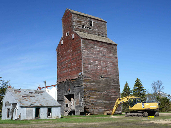 Former Manitoba Pool grain elevator at Edwin prior to demolition