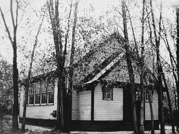 Historic Sites of Manitoba: Ekfrid School No. 2061 (Blumengart Colony ...