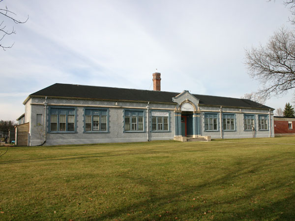 The former General Steele School building prior to its demolition