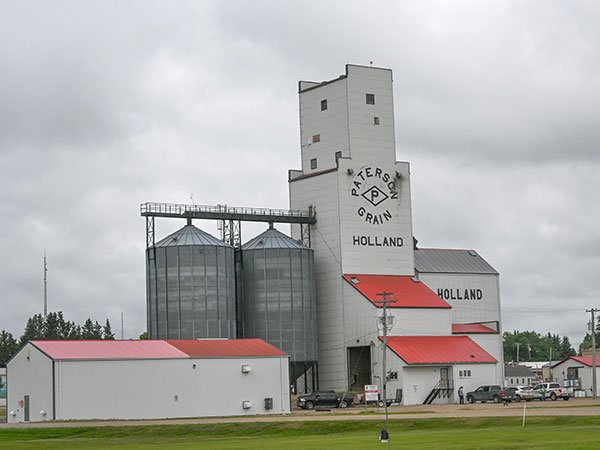 Paterson grain elevator at Holland
