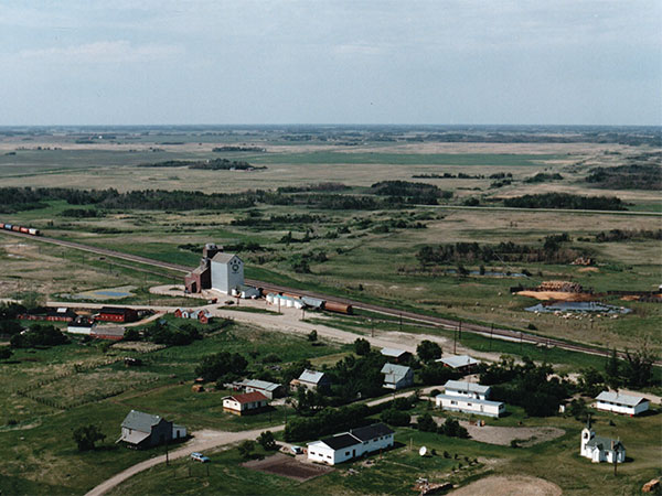 Aerial view of the Manitoba Pool grain elevator at Kirkella
