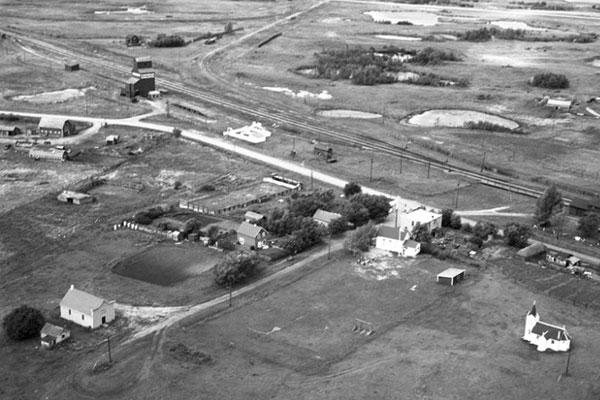 Aerial view of the Canadian Consolidated grain elevator at Kirkella